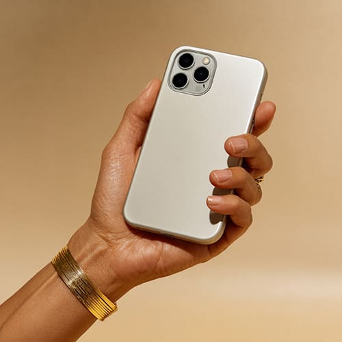Your high-tech gadgets, your smartphone, books... and more